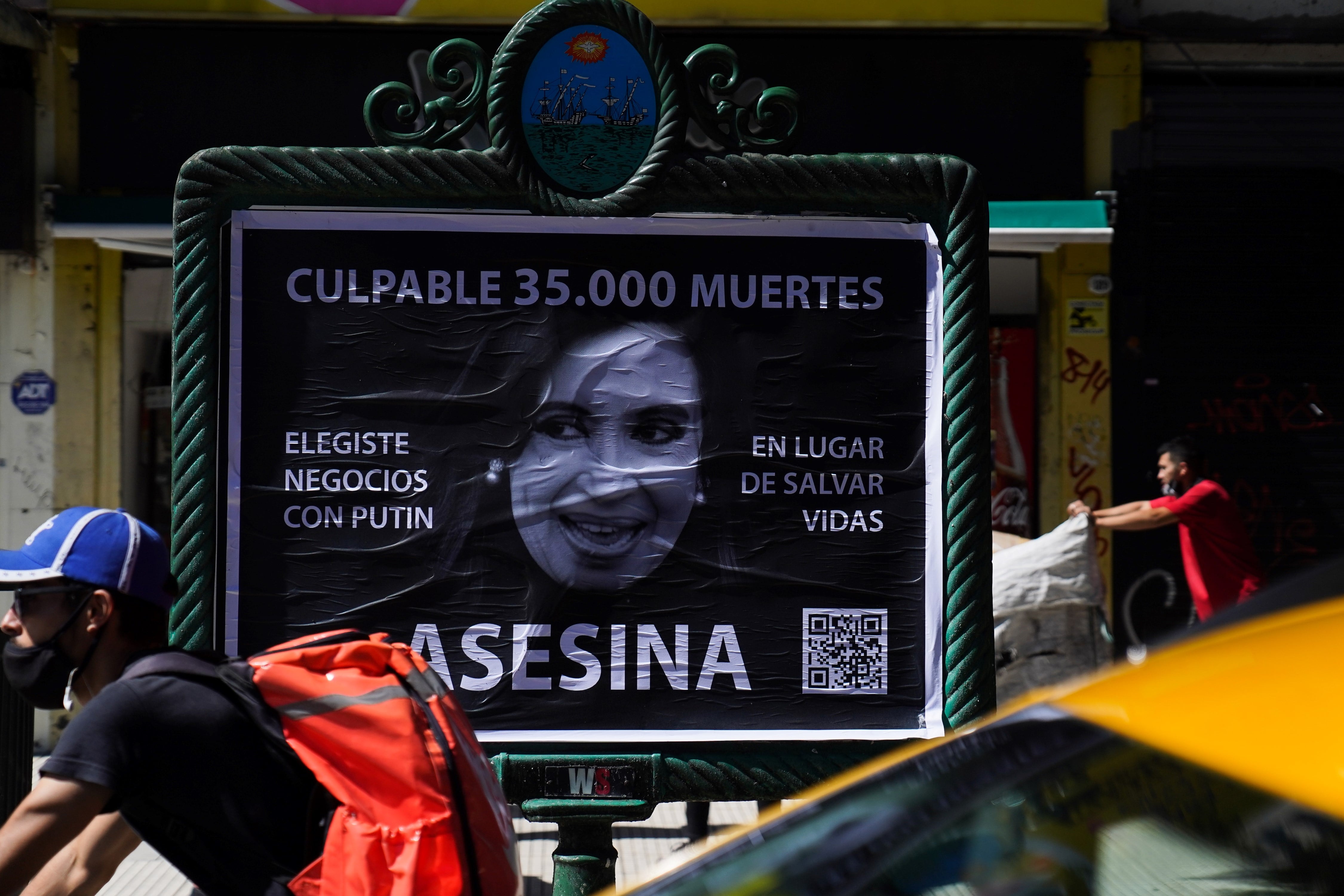 Carteles en contra de Cristina Fernández de Kirchner en la ciudad de Buenos Aires - Foto Clarín