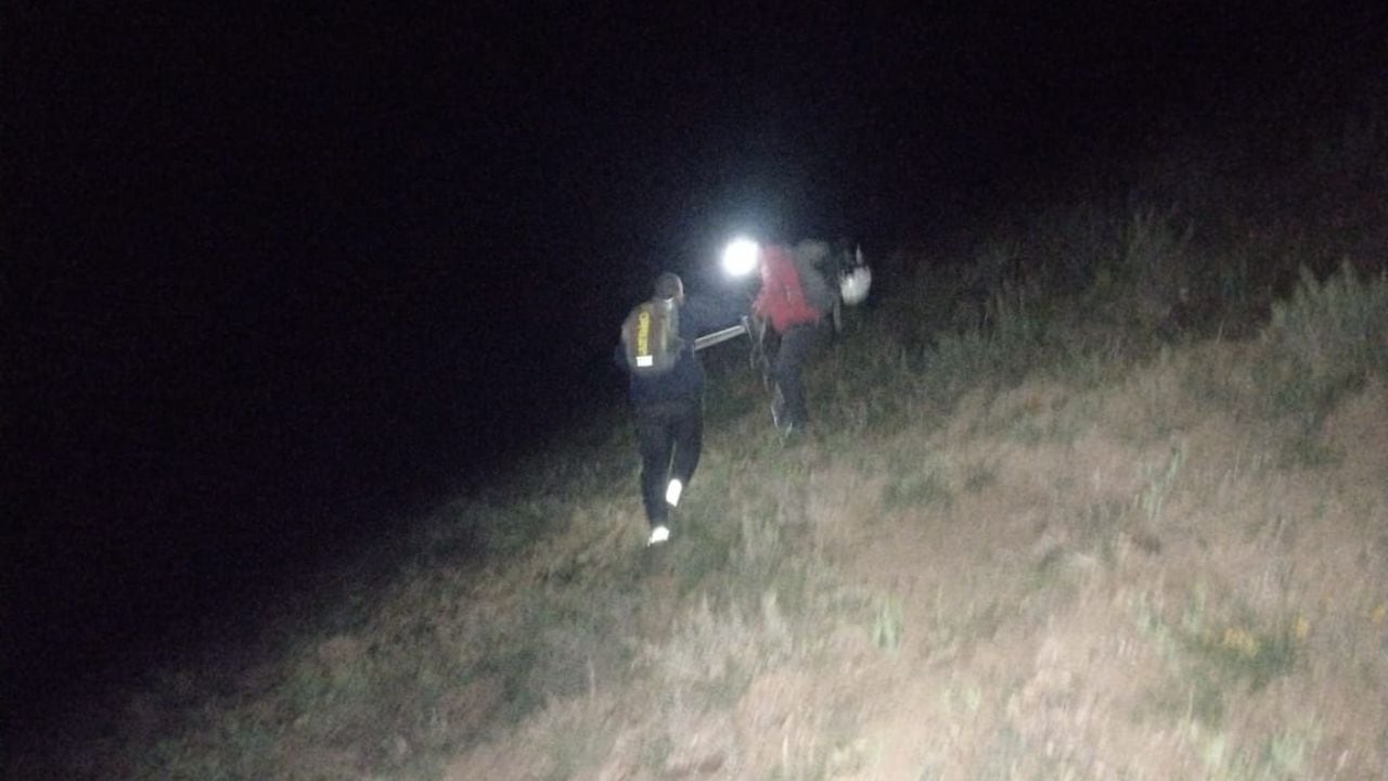 Rescatan a dos motociclistas perdidos en una zona rural de Las Heras. Foto gentileza.