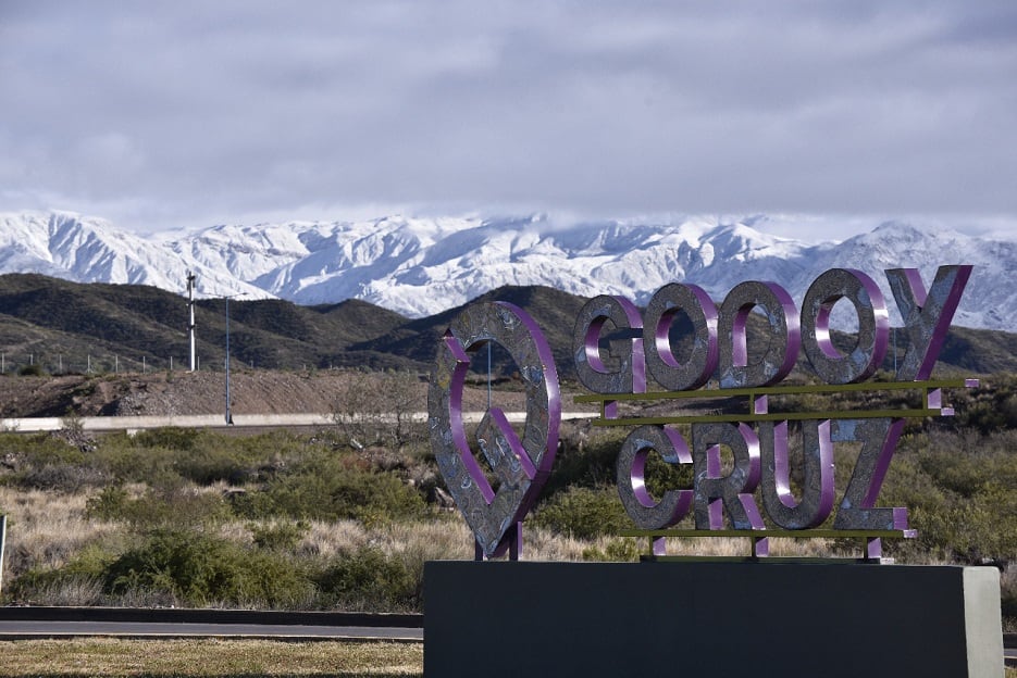 Una vista del piedemonte godoicruceño
