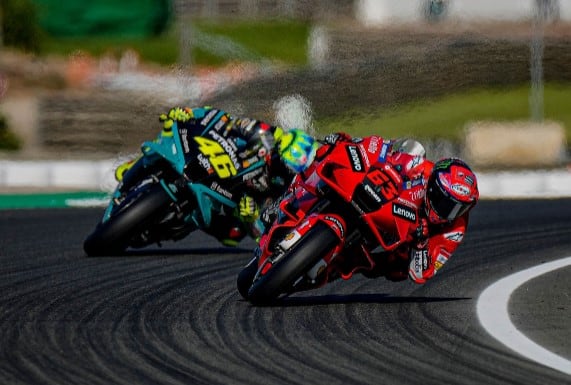 MotoGP: Bagnaia logró el triunfo en la despedida de Rossi