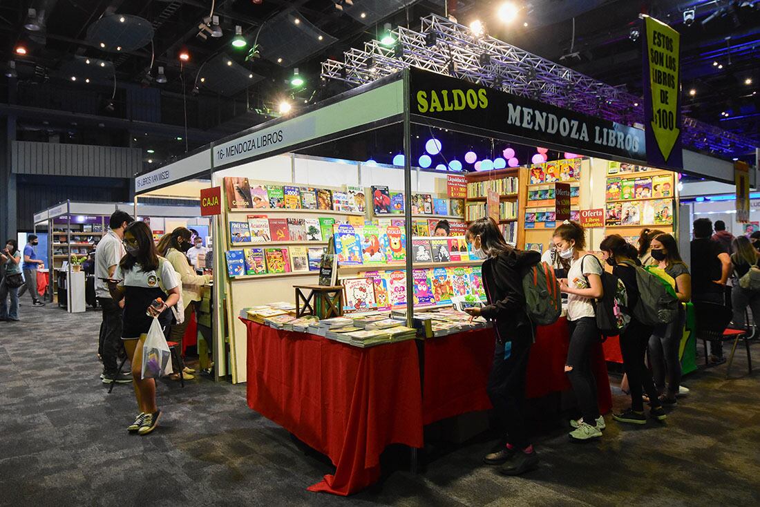 Feria Internacional del Libro Mendoza 2021: “Letras que suenan”.
Foto Mariana Villa / Los Andes