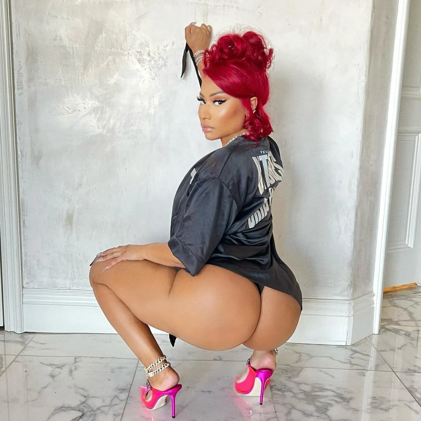 Nicki Minaj no deja de sorprender a sus seguidores en redes.