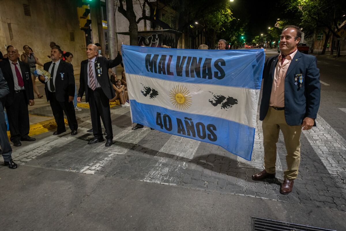 La Vía Blanca regresó después de dos años con mucha gente en la calle y el mismo fervor de siempre Foto: Ignacio Blanco / Los Andes