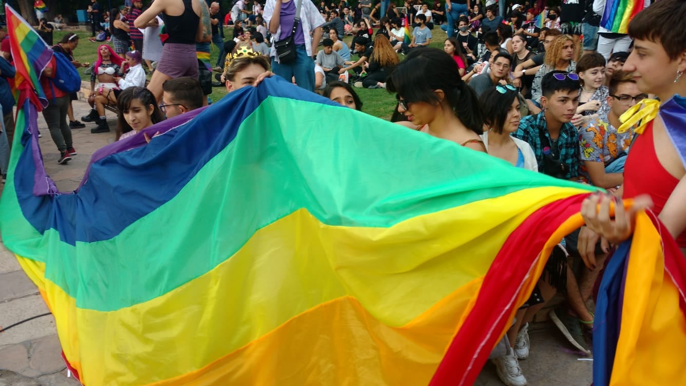 Nueva marcha del orgullo LGBTQI+ en Mendoza. Foto: José Gutiérrez / Los Andes