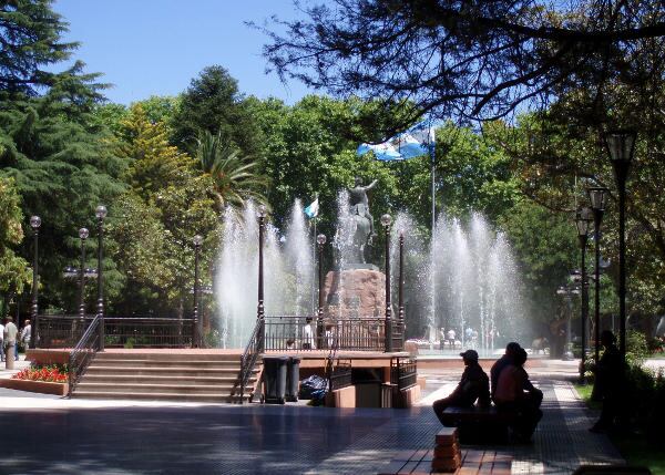 San Rafael, plaza San Martín.