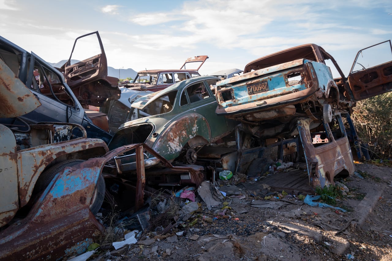 Playa San Agustín, Ciudad 
A fin de año la Municipalidad de Capital compactara unos 8000 mil autos de la Playa San Agustín
    
Foto: Ignacio Blanco / Los Andes