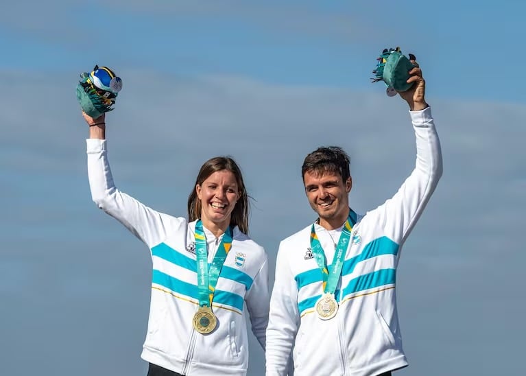 La dupla de Nacra 17 obtuvo la medalla de plata. 