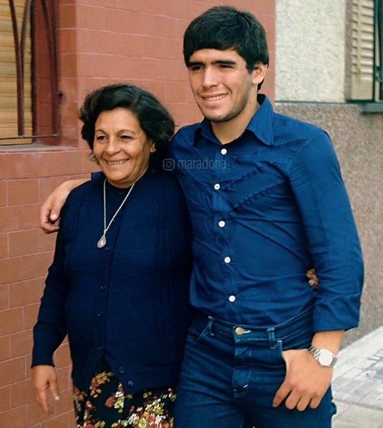 Diego gastó su primer sueldo como profesional con su madre.