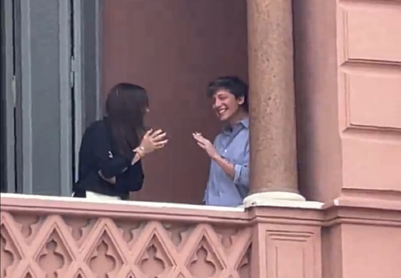 El video viral de Sandra Pettovello y Santiago Caputo - X