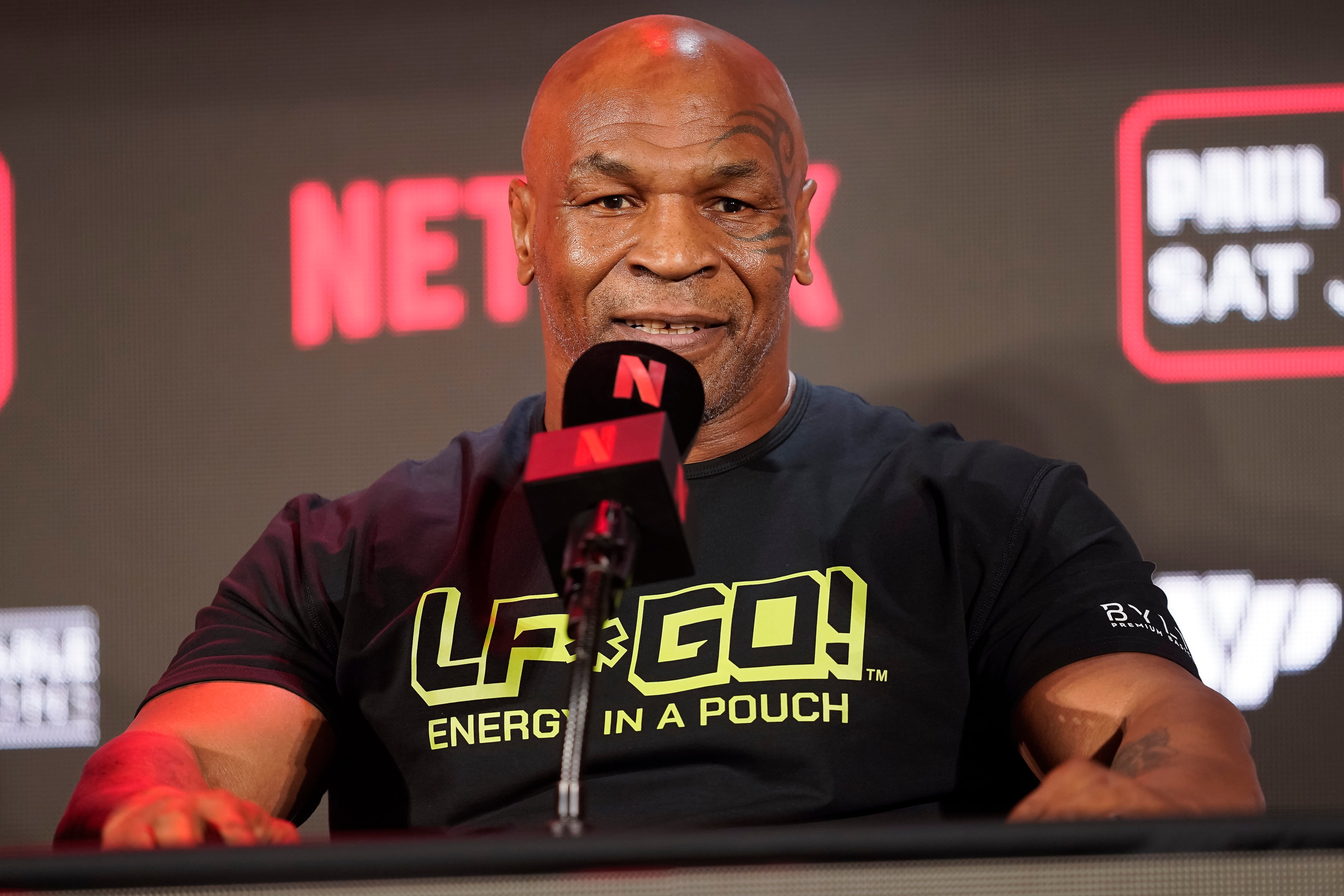 Mike Tyson se subirá una vez más al cuadrilátero. En esta ocasión, ante Jake Paul. / Foto: AP 