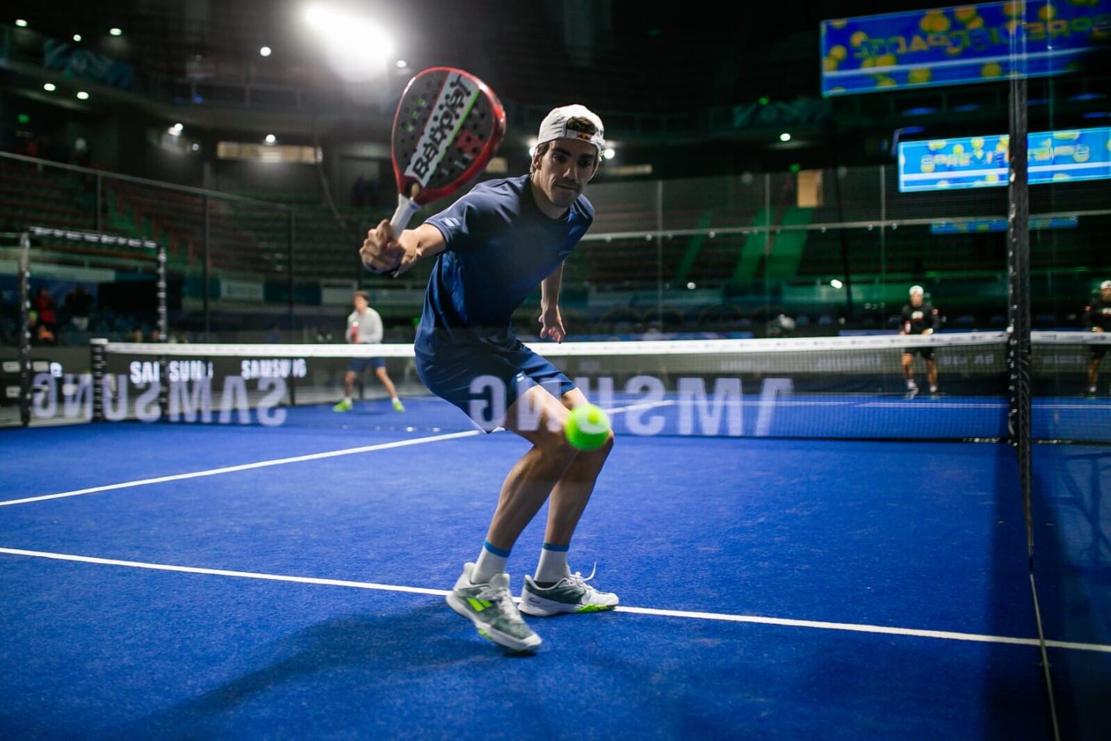 Juan Lebrón, número 1 del mundo, ofreció su talento en Mendoza. (Prensa Mendoza Premier Pádel)