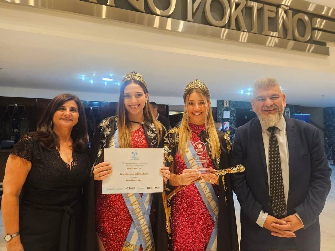 La Fiesta Nacional de la Vendimia se llevó el premio de oro a mejor fiesta provincial.