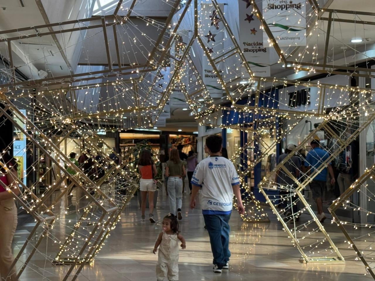 Celebrá Diciembre en Mendoza Shopping