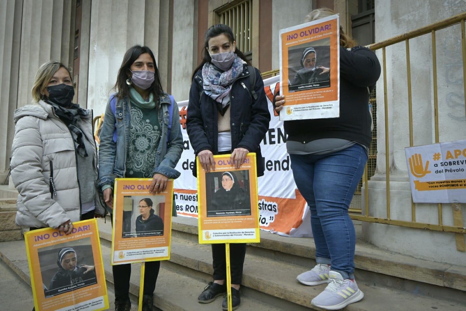 Víctimas del Próvolo denunciaron maltratos y revictimización en el segundo juicio por los abusos en el instituto religioso. Foto: Orlando Pelichotti / Los Andes.