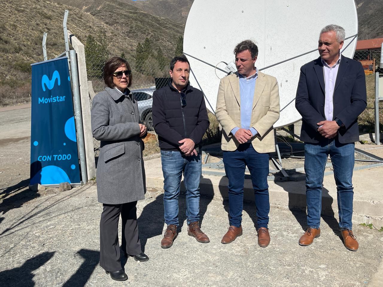 En la inauguración participaron autoridades del gobierno de Mendoza y de la compañía de telecomunicaciones.