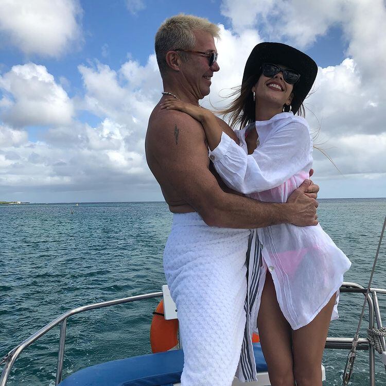 Barby Franco y Fernando Burlando de vacaciones.