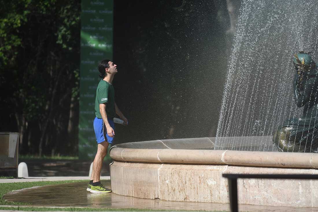 Una semana con temperaturas muy altas en la provincia de Mendoza. Foto:  José Gutierrez