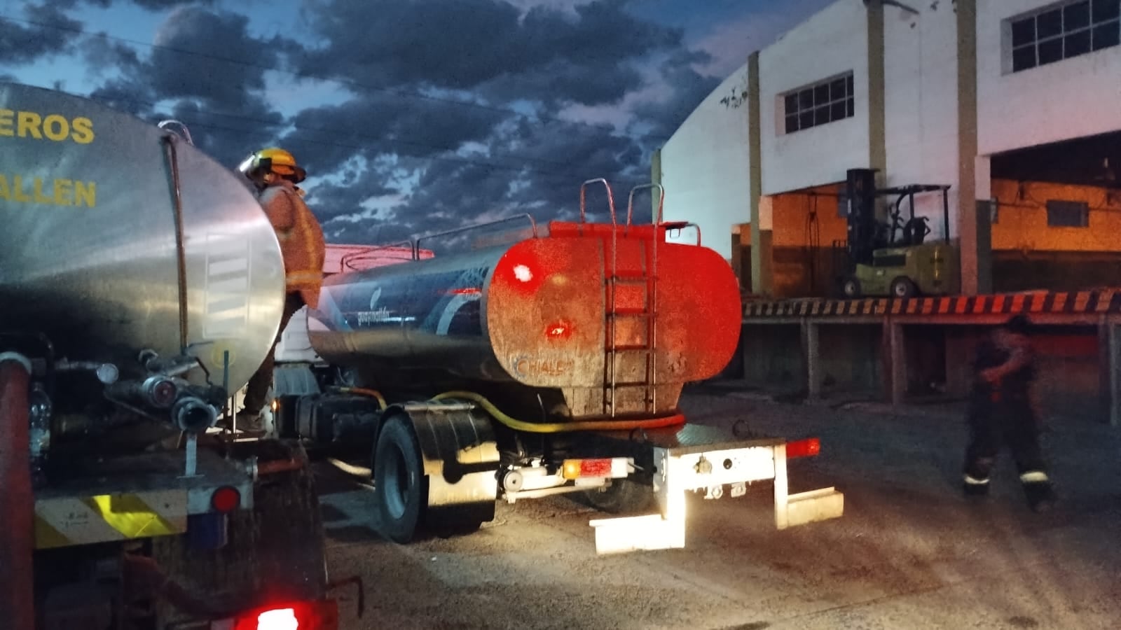 Incendio en secadero de nueces en Guaymallén (Gentileza / Servicios Comunitarios)