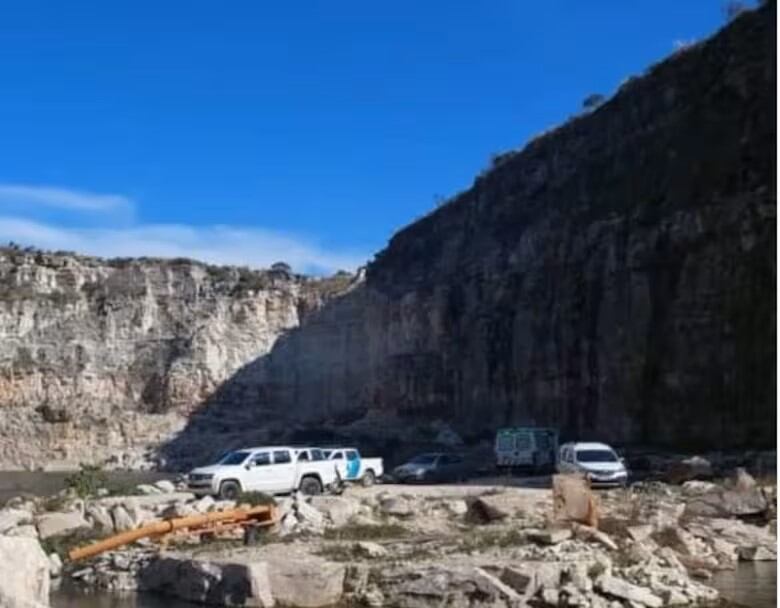 El senderismo es una modalidad deportiva no competitiva que consiste en recorrer de forma autónoma, generalmente a pie, parajes aislados, generalmente con dificultad de tránsito, tales como zonas montañosas o lugares remotos sin senderos. Foto: Gentileza La Nación.