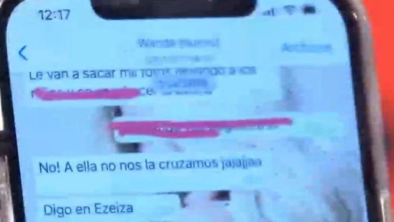 Una de las capturas de los chats entre Wanda Nara y La China Suárez que reveló Yanina Latorre.