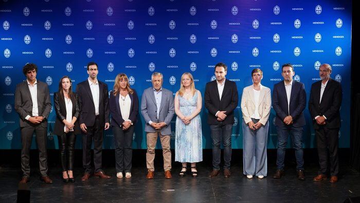 Gabinete de Alfredo Cornejo. Prensa Gobierno