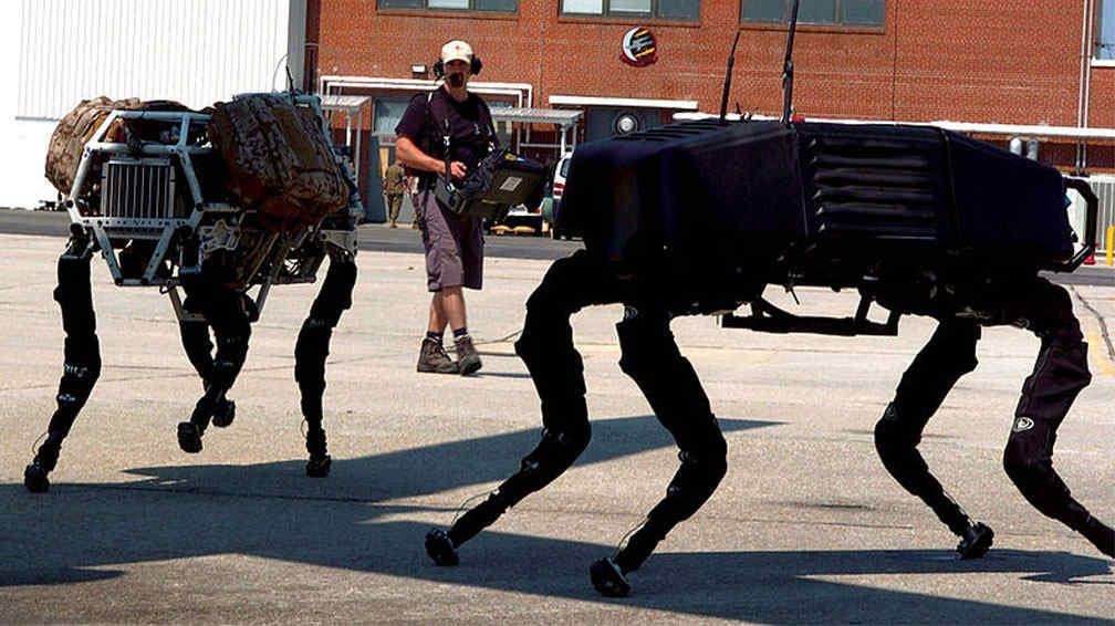 ROBOT. BigDog creado por Boston Dynamics (US Marine Corps Lance Cpl. M. L. Meier/commons.wikimedia.org).