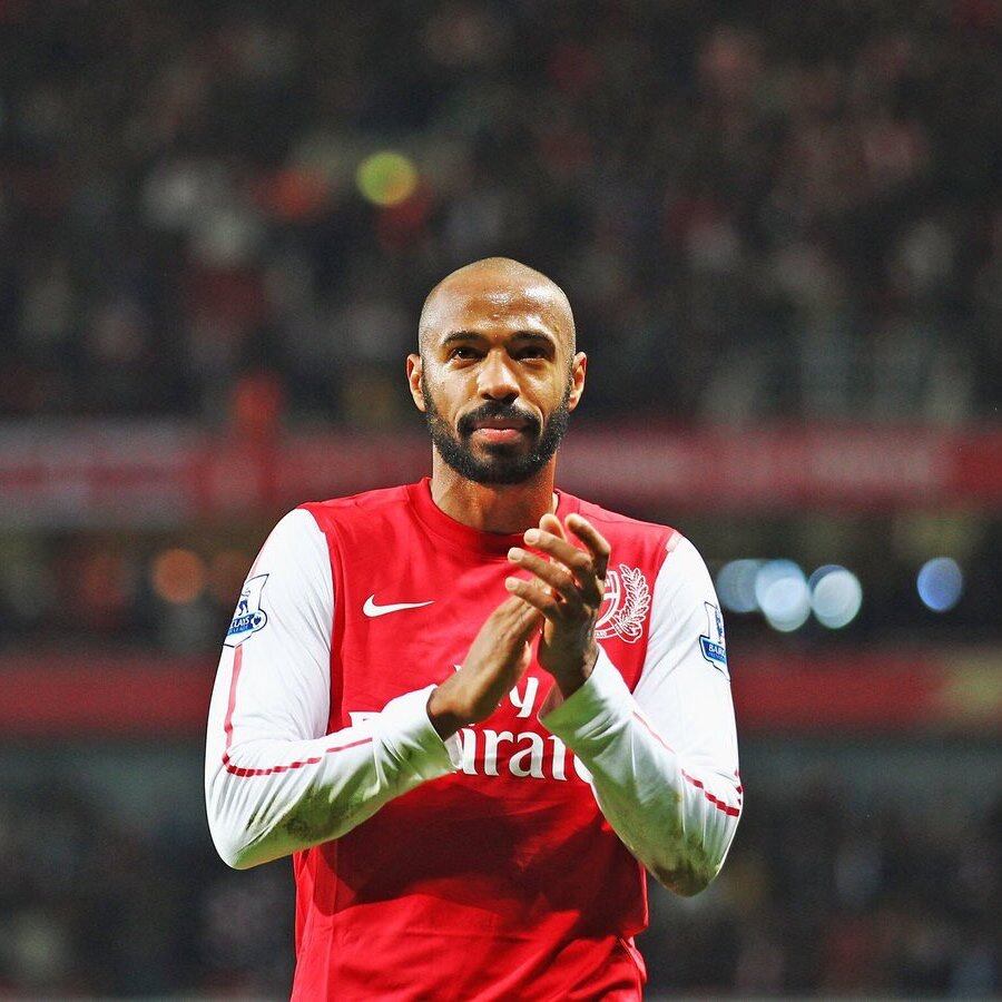 Thierry Henry, leyenda del Arsenal inglés.