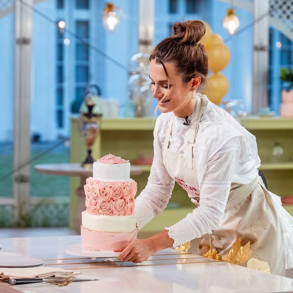 La modelo agradeció a la programación de Bake Off a través de sus redes sociales. Foto: Instagram (@camihoms)