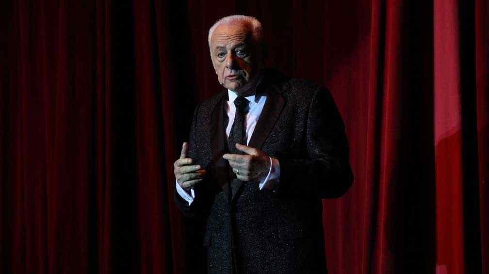 En el verano de 2010, Gerardo Sofovich se subió a un escenario por última vez. Fue en el Teatro del Lago de Carlos Paz, con la obra 'Gracias a la Villa'.