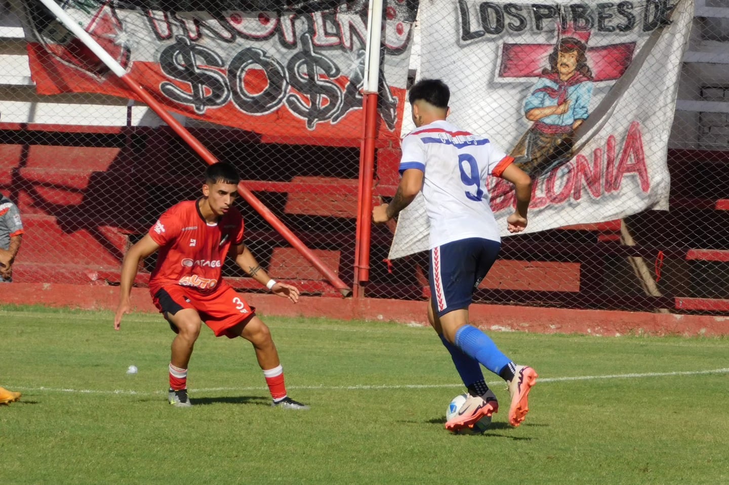 Deportivo Maipú se hizo fuerte en calle Vergara y venció a Cicles Club Lavalle.