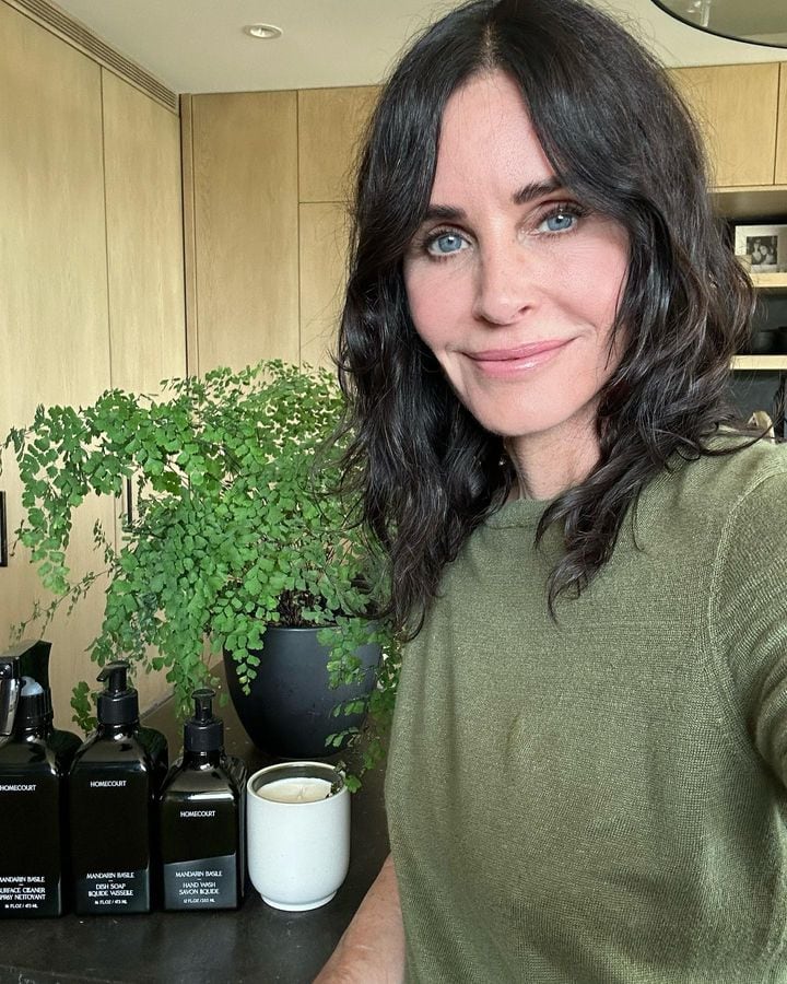 Así luce hoy en día Courteney Cox