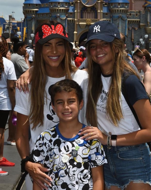 Gaby Espino y sus hijos