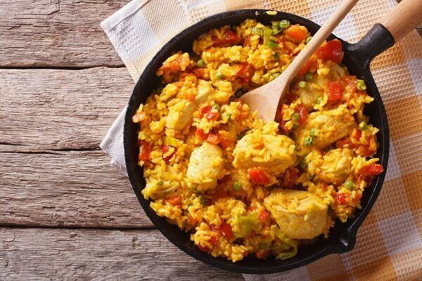 Arroz con pollo: rico, sano y muy fácil de hacer.