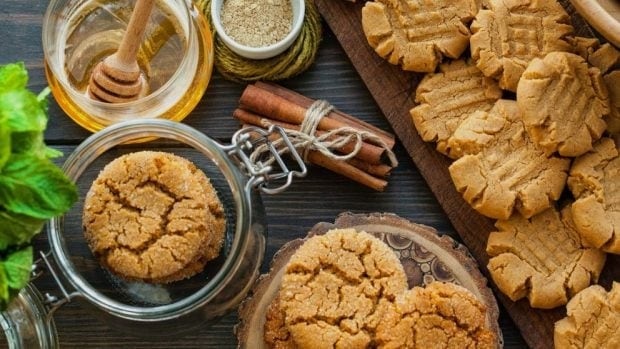 Paso a paso para hacer galletas de miel en casa