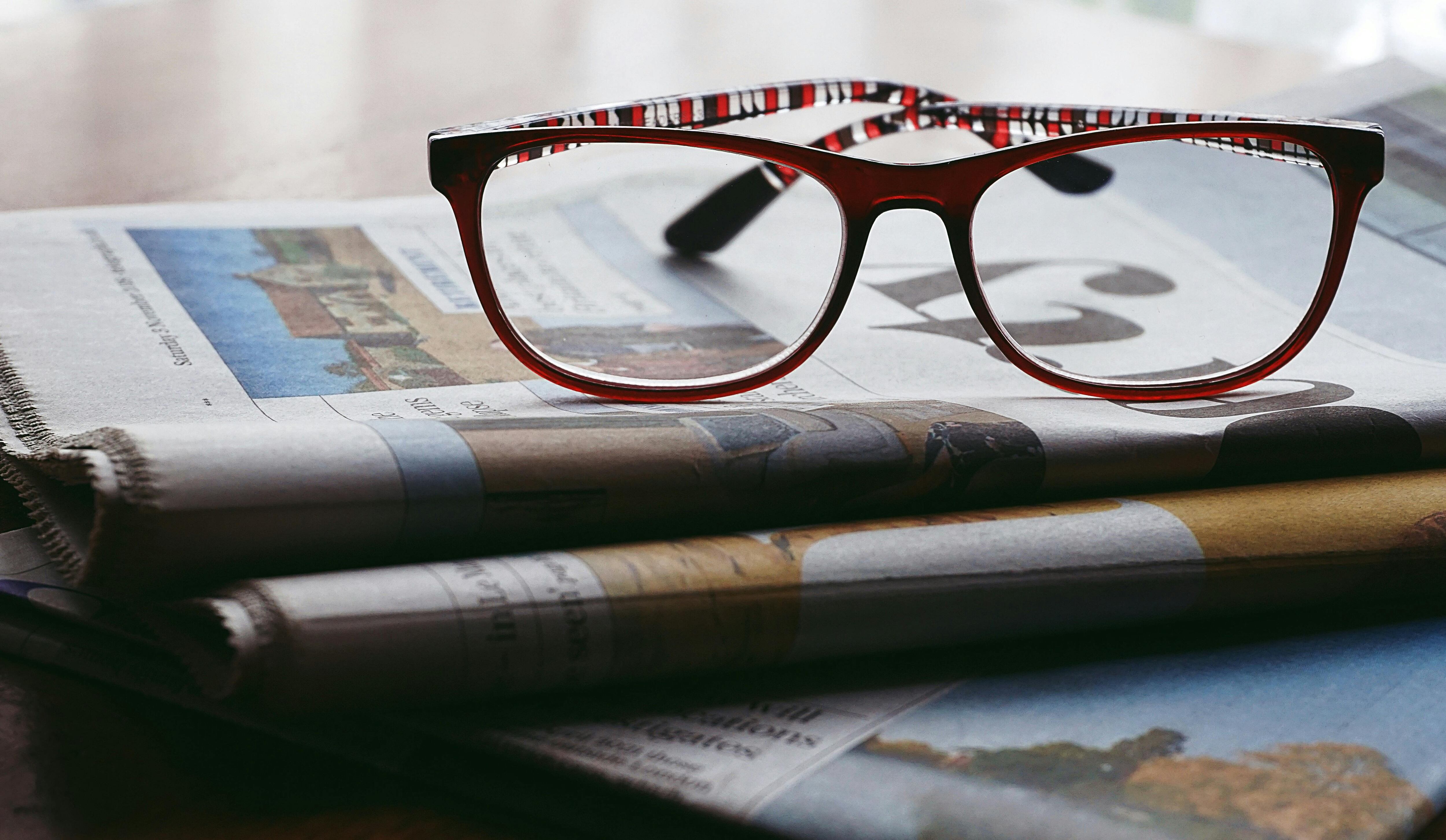 El paso a paso para limpiar tus lentes sucios