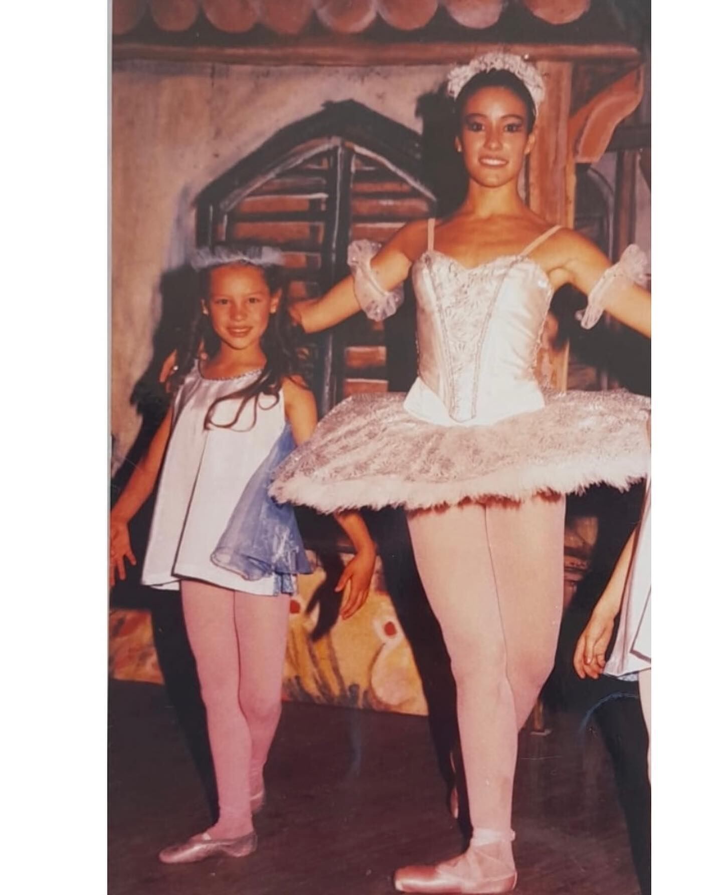 Pampita compartió tiernas postales de cuando era un niña que iba a ballet