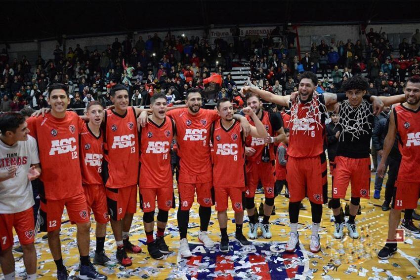 
Fue el mejor de todos. Durante todo el certamen, Atenas Sport Club mostró todas sus virtudes.  | Gentileza / Andrés Arequipa
   