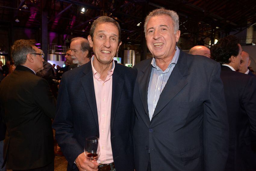 
    Rodolfo Gabrielli y Juan Angel Rodríguez, de Estancia Mendoza, en el Almuerzo de Bodegas de Argentina.
   