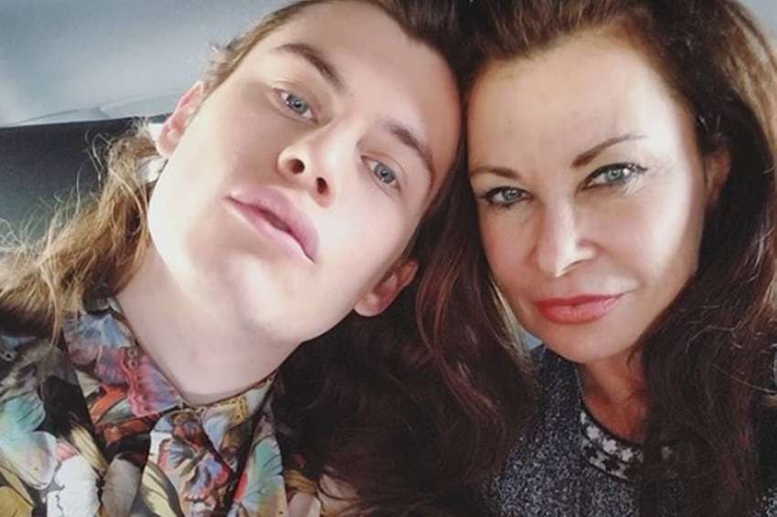 
La actriz Jane Badler contó que su hijo Harry Hains había fallecido
