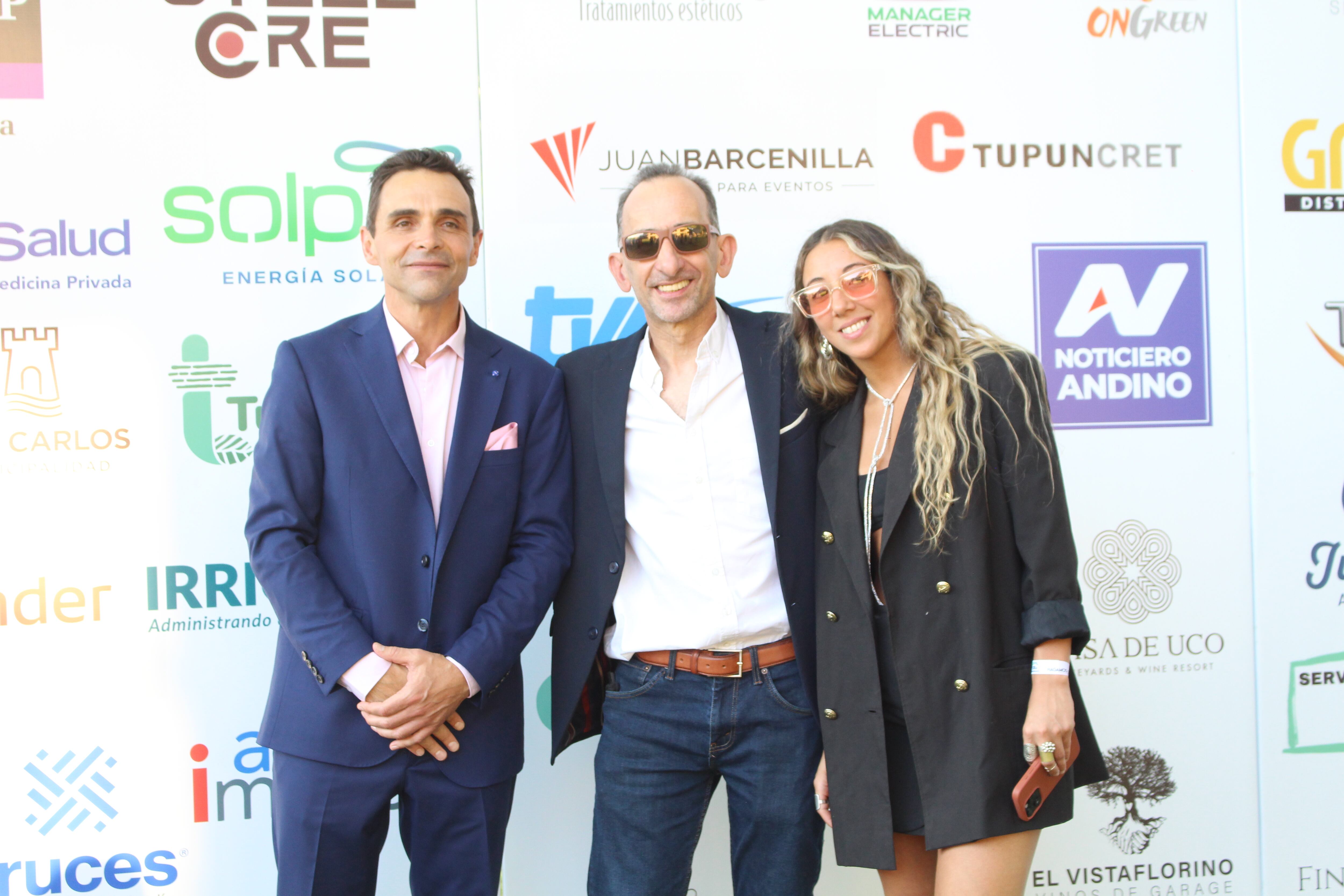 Juan Roth, Cerafin y Dana Fernandez. Foto: Gentileza.