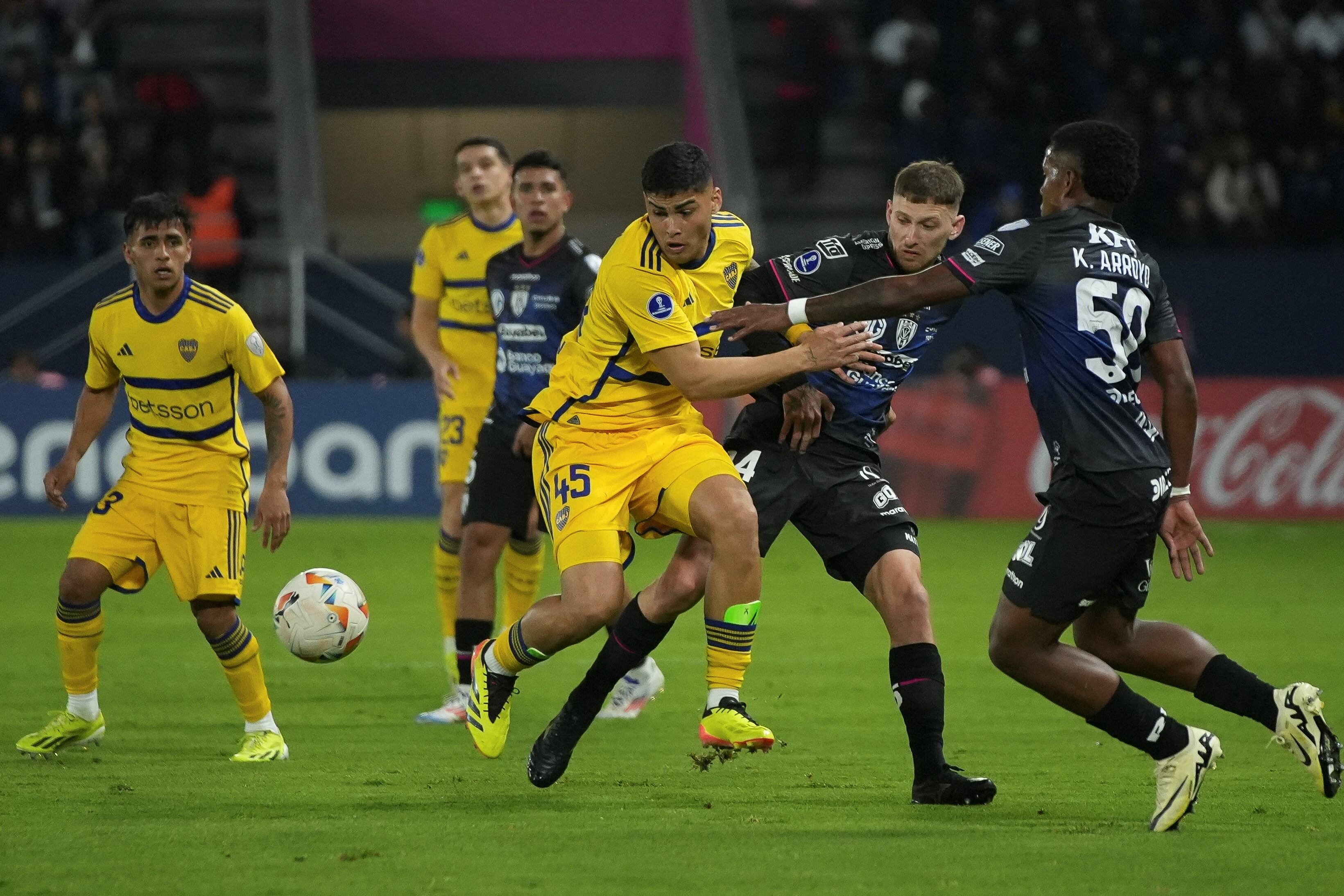 Mauricio Benítez, uno de los pibes con los que jugó Boca en Quito ante Independiente del Valle por la Copa Sudamericana. (AP)