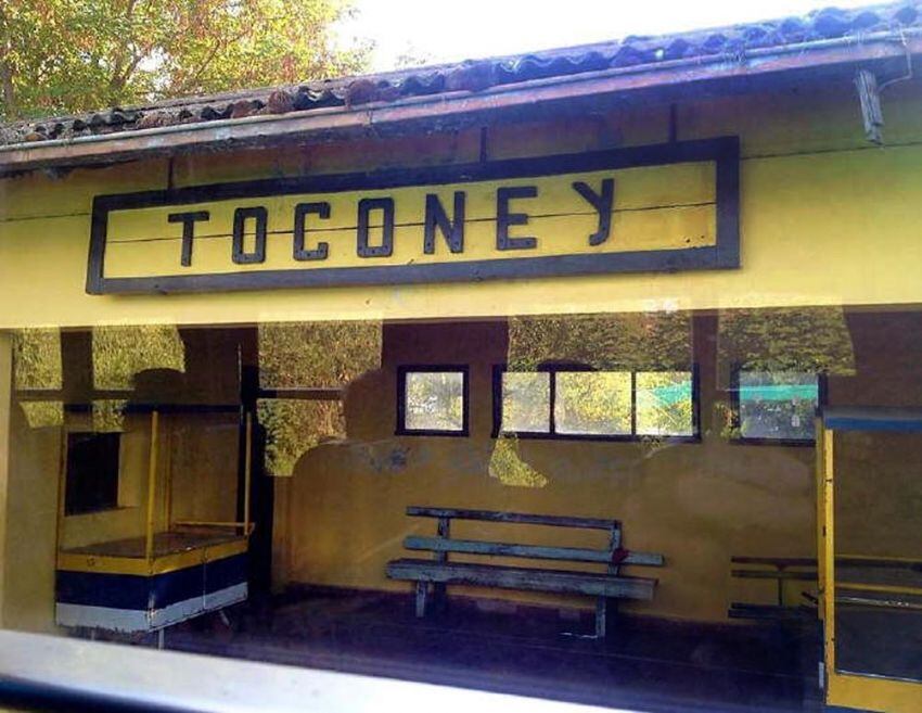 
    Estación de Toconey, en camino al Pacífico.
   