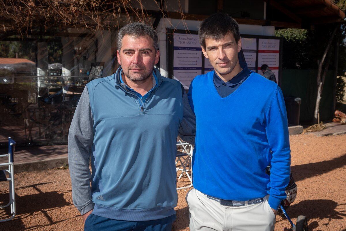 Entusiasmados: Martín Arlin y Emiliano Antonini

Foto: Ignacio Blanco / Los Andes