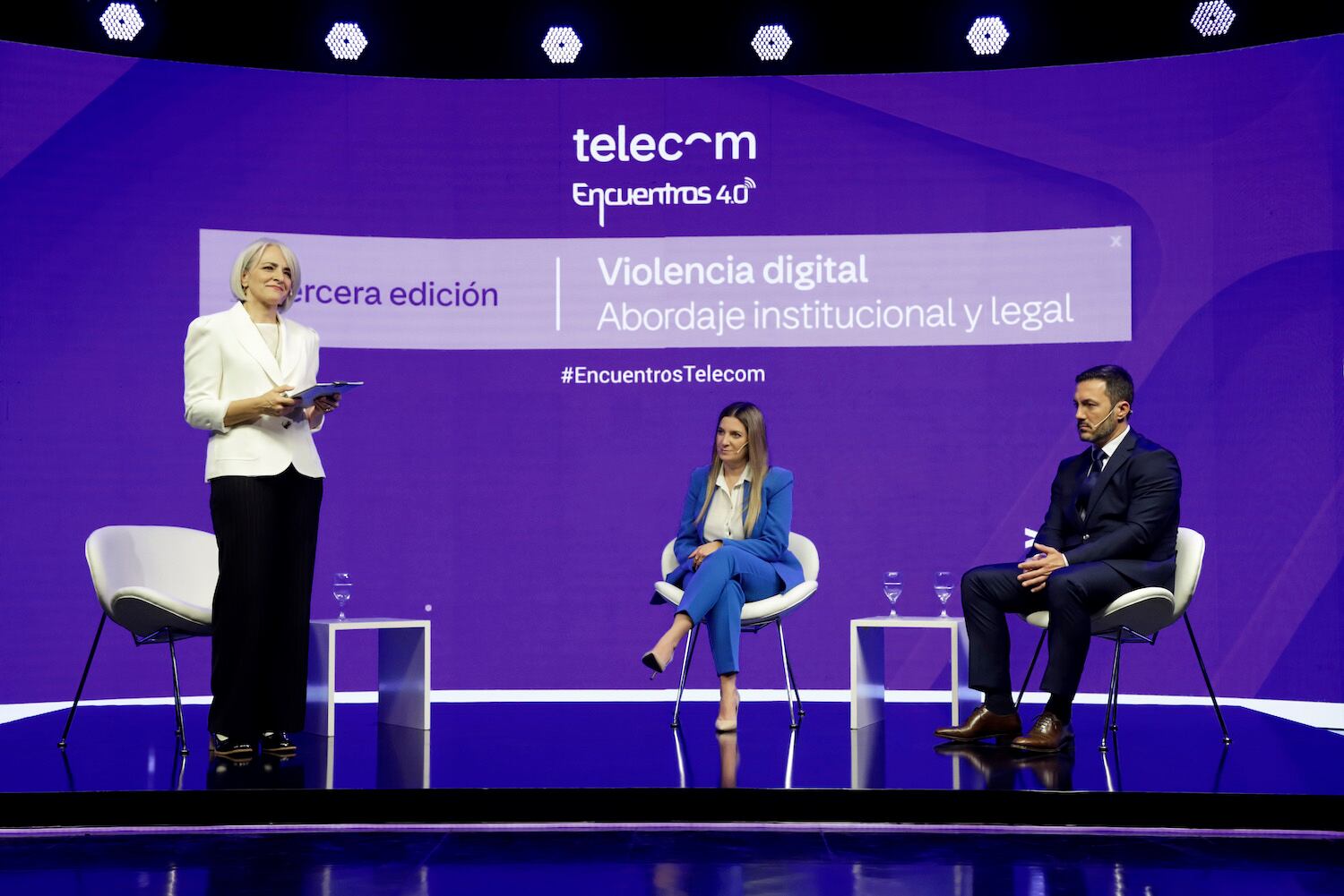 Telecom presentó una nueva edición de su ciclo Encuentros 4.0 con temática enfocada en la violencia digital