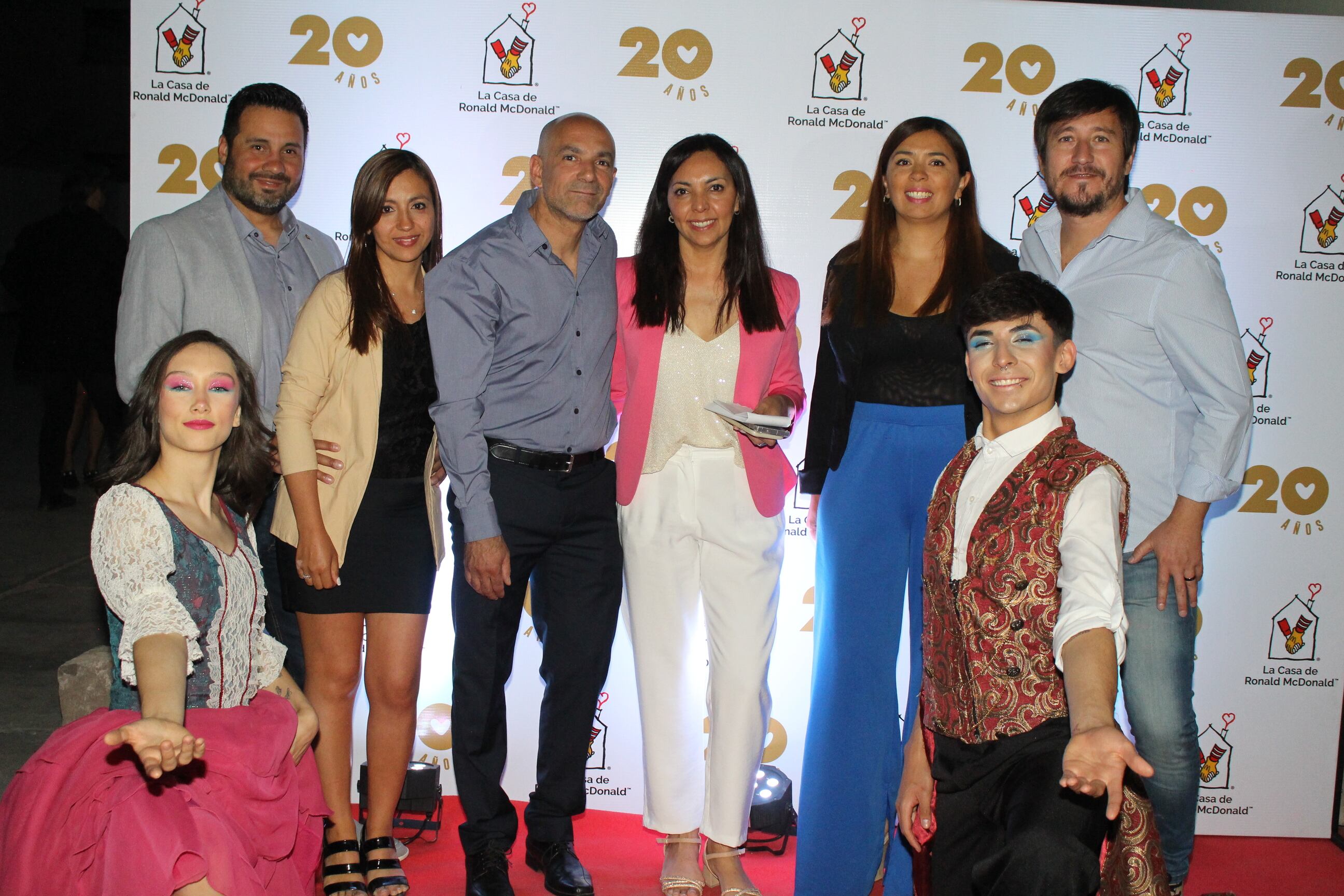 Lucas Aballay, Soledad Porfidi, Fernando Gerardi, Elizabeth Carrión, Natalia Miño y Daniel Ramírez.