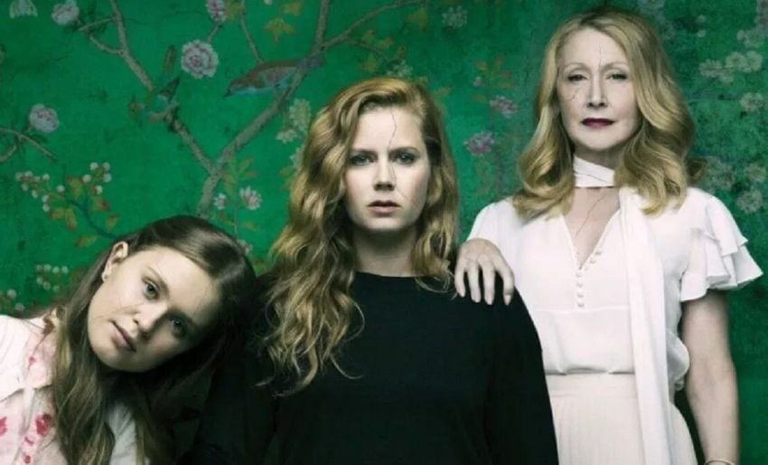 
    Sharp Objects, de HBO, suena como la triunfadora en mejor miniserie.
   