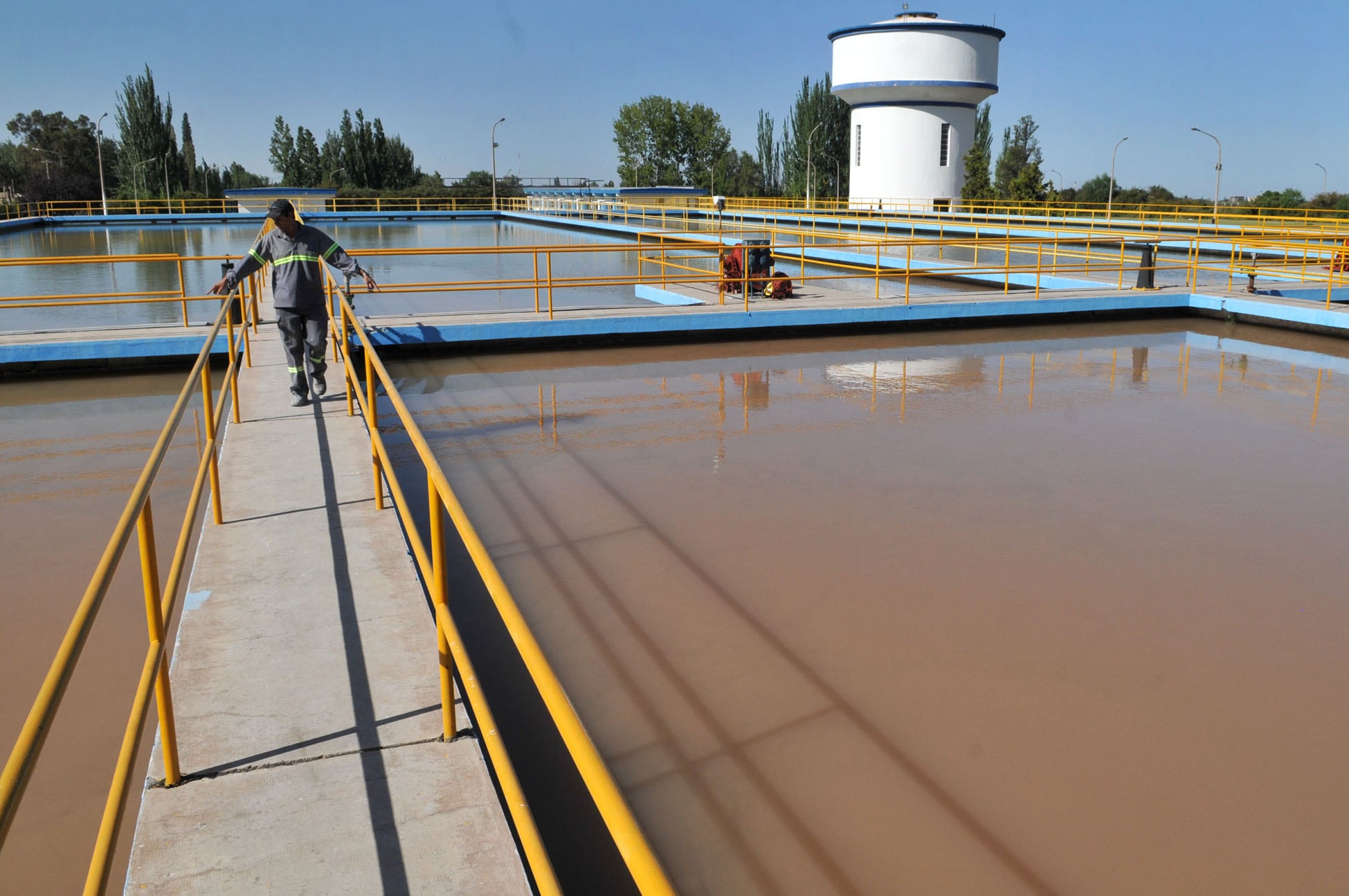 Este año se hicieron algunas obras en las plantas potabilizadoras de Aysam, pero las obras más fuertes estarán listas recién para el verano 2022 - 2023. Foto: Archivo Los Andes.