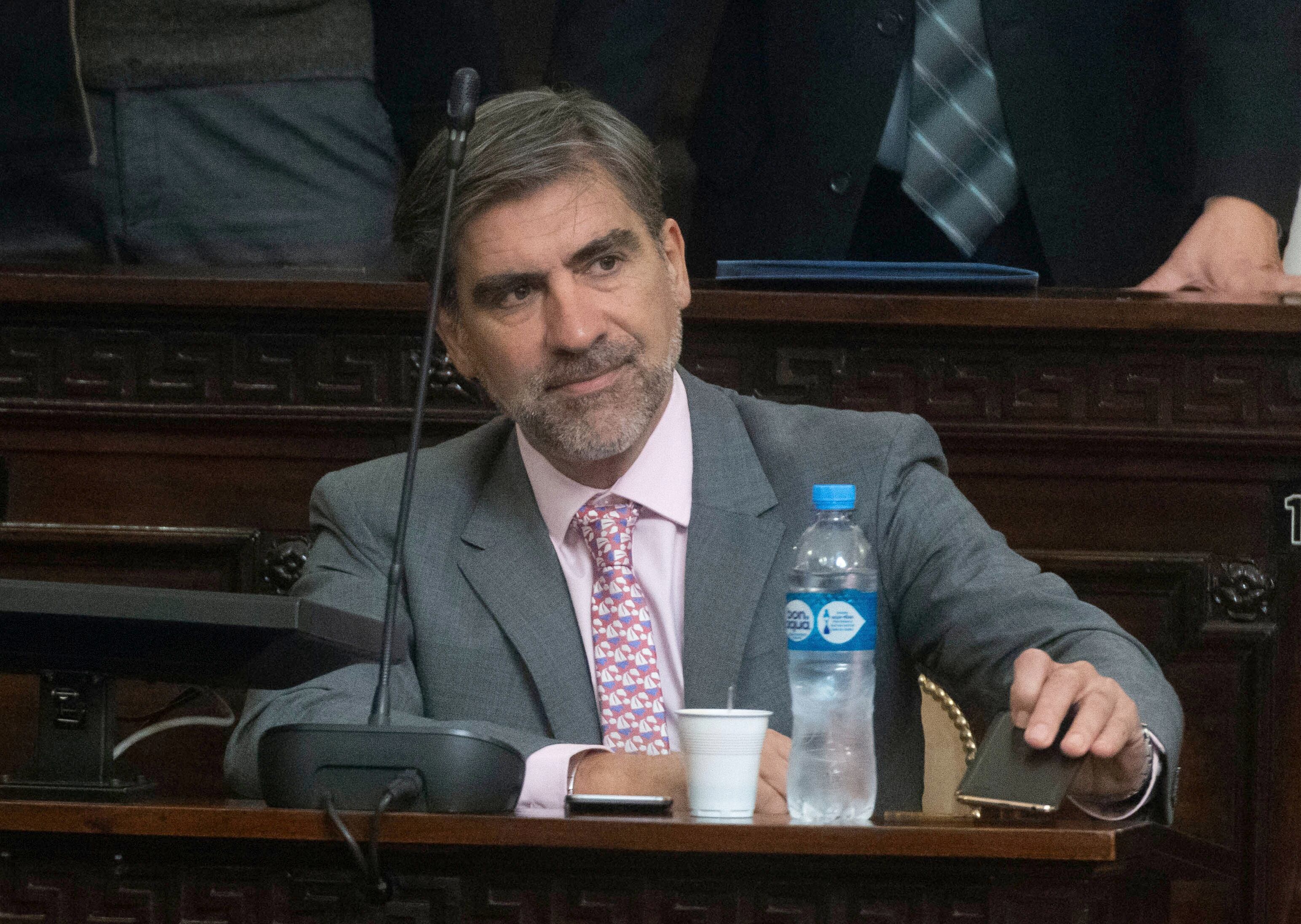 El diputado Madio Vadillo, de Protectora.