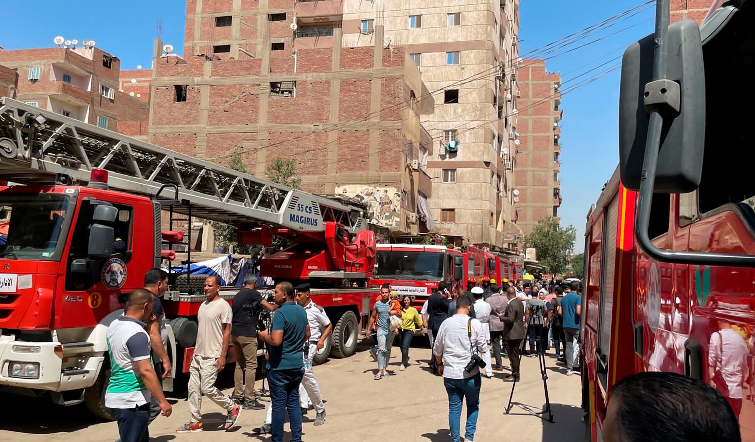 Un incendio en una iglesia copta dejó un saldo de al menos 41 muertos. AP