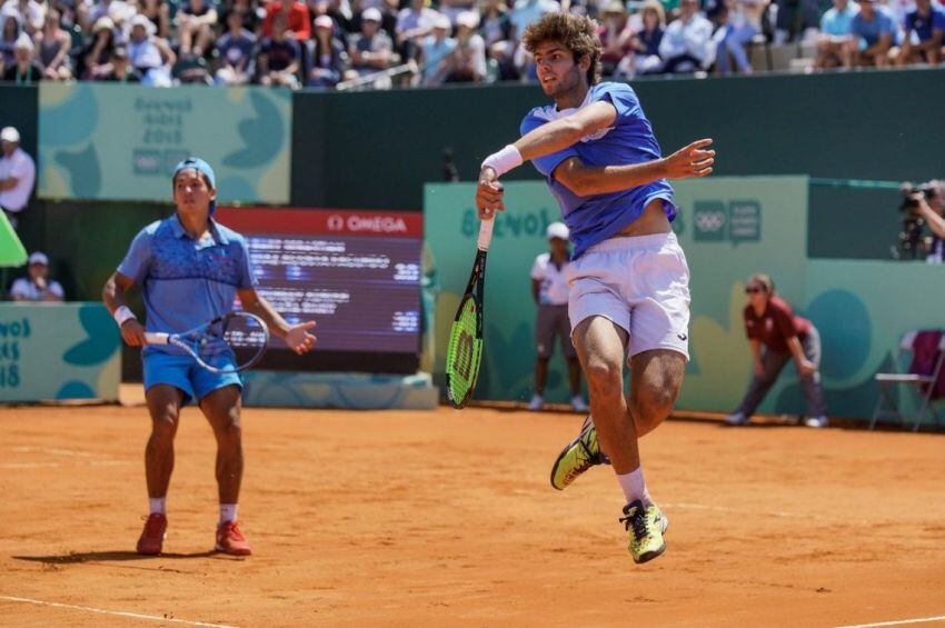 
    El tenis aportó dos medallas
   